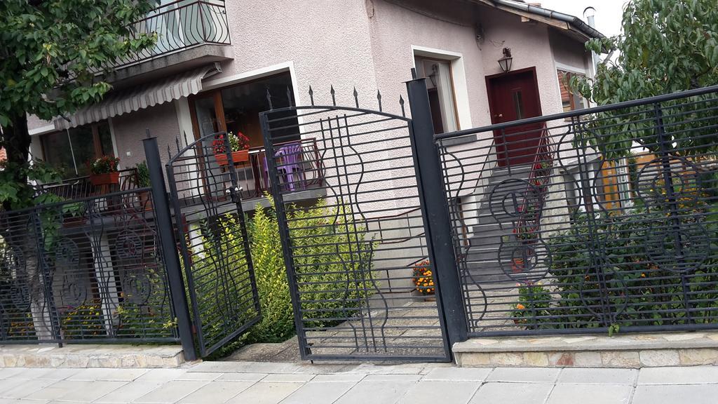 Kyurkchievi Guest House Sapareva Banya Luaran gambar