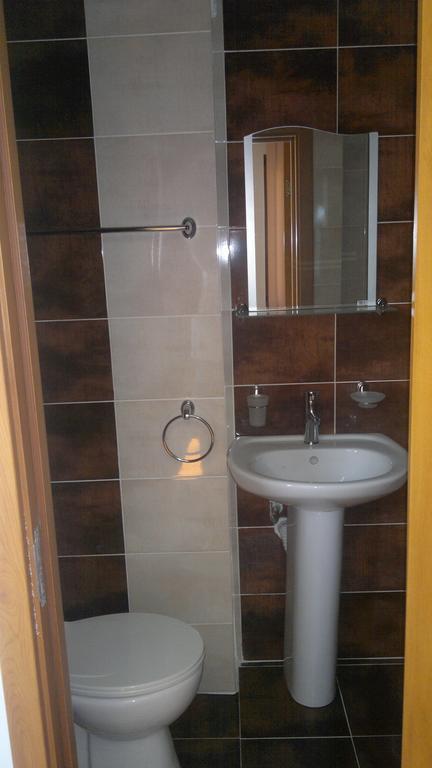 Kyurkchievi Guest House Sapareva Banya Bilik gambar