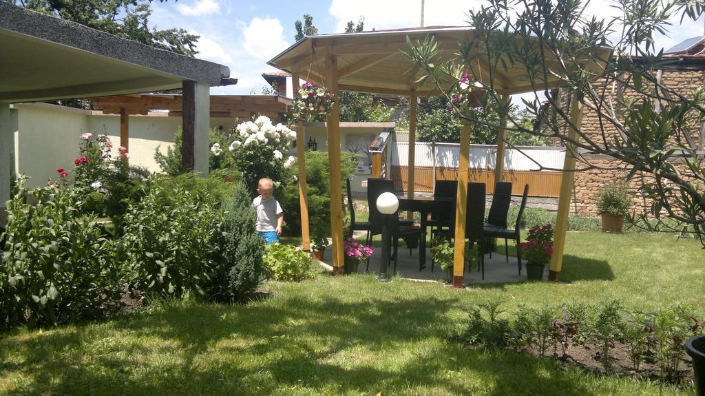 Kyurkchievi Guest House Sapareva Banya Luaran gambar