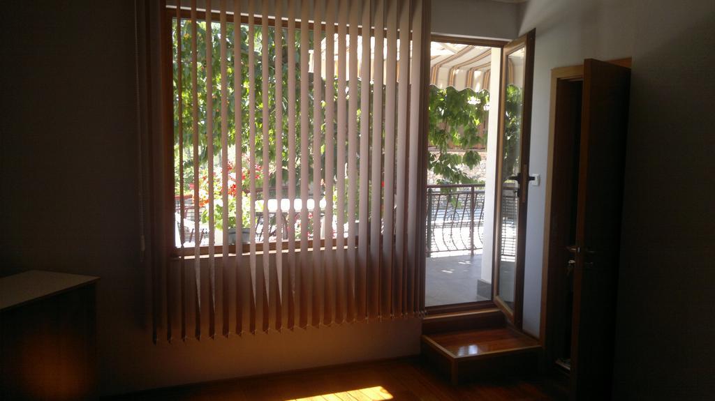 Kyurkchievi Guest House Sapareva Banya Bilik gambar